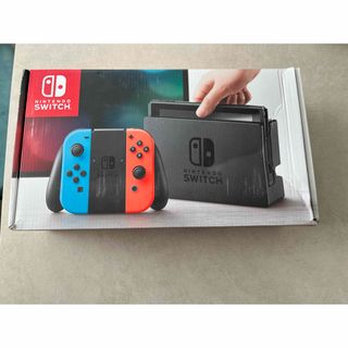 ニンテンドースイッチ(Nintendo Switch)の任天堂Switch 通常モデル　(家庭用ゲーム機本体)