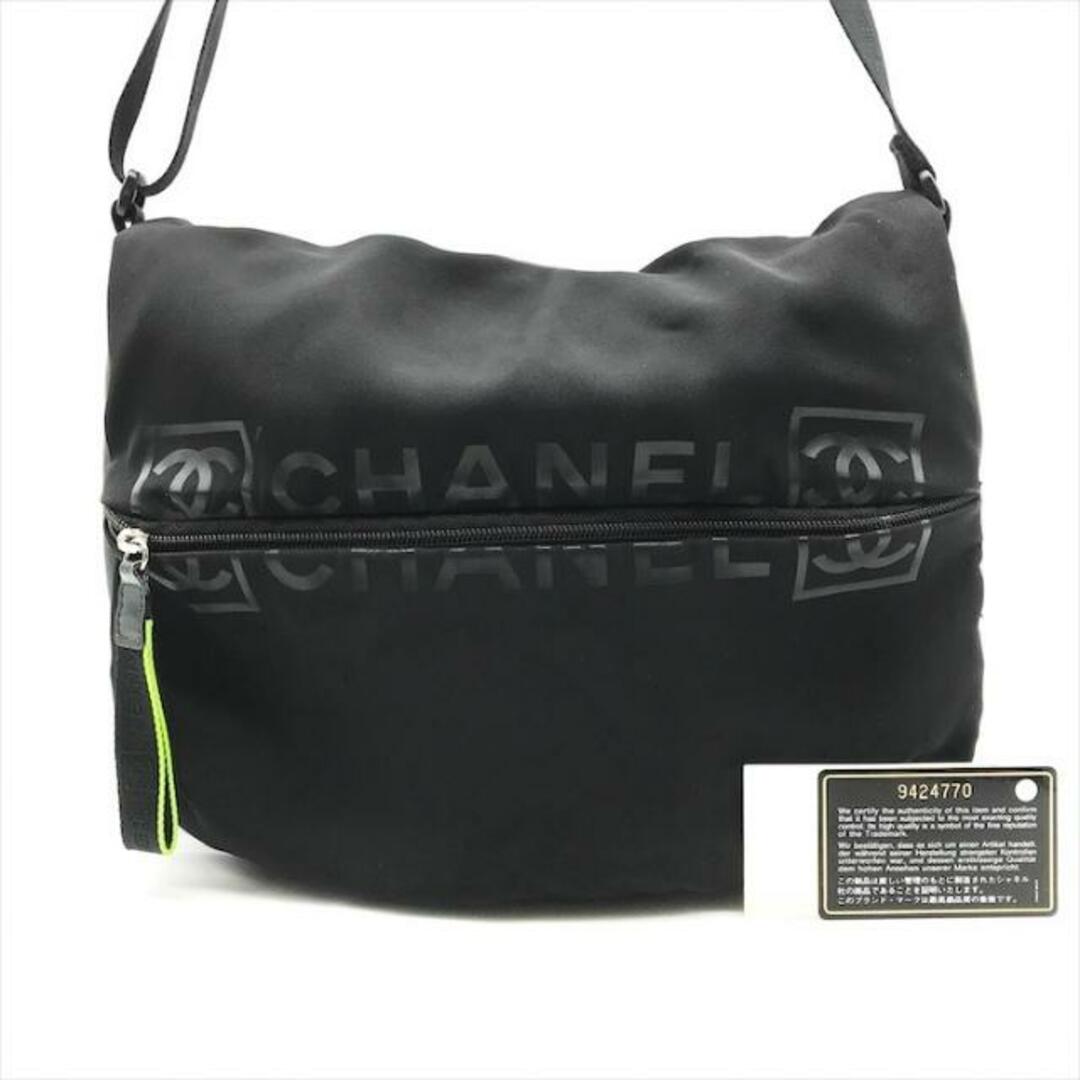 CHANEL(シャネル)の超美品 CHANEL シャネル スポーツライン ナイロンキャンバス ラバー メッセンジャー ショルダー バッグ ブラック a3370 レディースのバッグ(メッセンジャーバッグ)の商品写真