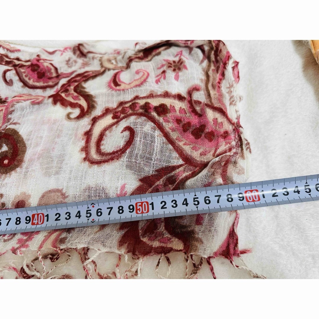 レーヨンスカーフ　赤茶系 レディースのファッション小物(バンダナ/スカーフ)の商品写真