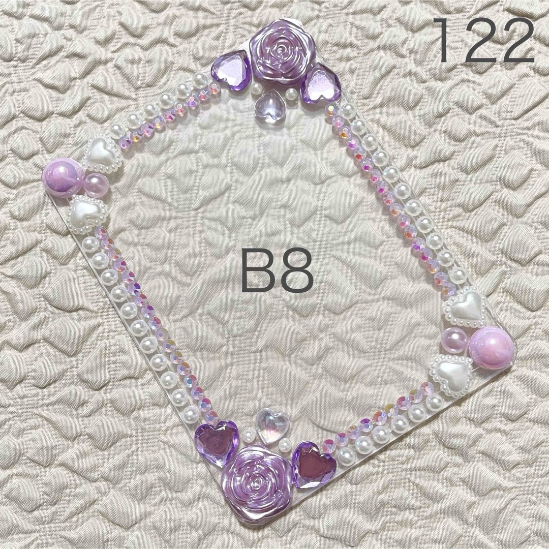 硬質ケースデコ　紫　白　薔薇　B8 エンタメ/ホビーのタレントグッズ(アイドルグッズ)の商品写真