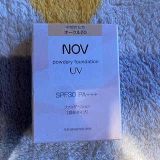 ノブ(NOV)のNOV ノブ パウダリーファンデーション UV オークル20(ファンデーション)