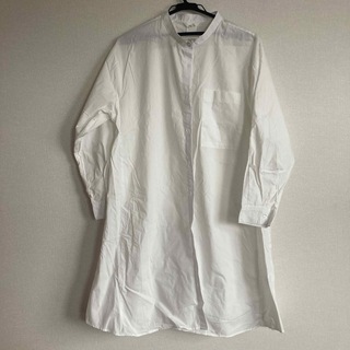 バンドカラー　オーバーサイズシャツ　シャツワンピ　白(シャツ/ブラウス(長袖/七分))