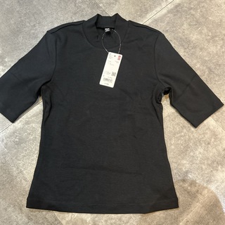 ユニクロ(UNIQLO)のユニクロ　ハイネックT(五分袖)(Tシャツ(半袖/袖なし))
