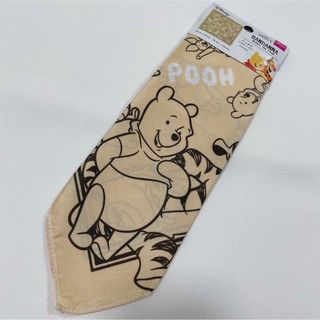 ディズニー(Disney)の【新品未使用】くまのプーさんバンダナ　ディズニー　DAISO(その他)