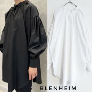 美品 ブレンヘイム バンドカラー ギャザースリーブ ロングシャツ 白 S(シャツ/ブラウス(長袖/七分))