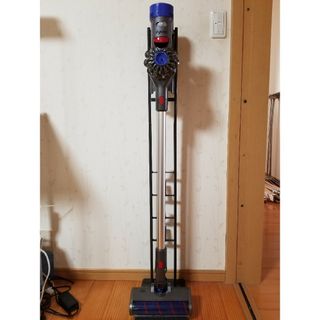 ダイソン(Dyson)のダイソンV7TigerPro 充電スタンド付き(バッテリー新品)(掃除機)