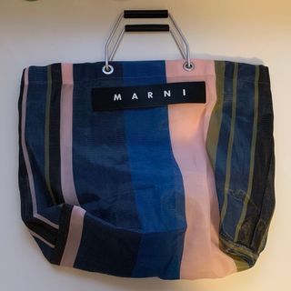 マルニ(Marni)の【カエルちゃん様専用】マルニ　フラワーカフェ　トートバッグ　MARNI(トートバッグ)