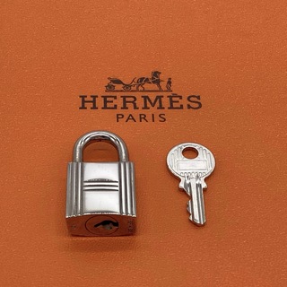 エルメス(Hermes)の極々美品　エルメス　パドロック　南京錠　鍵　no.101(キーホルダー)