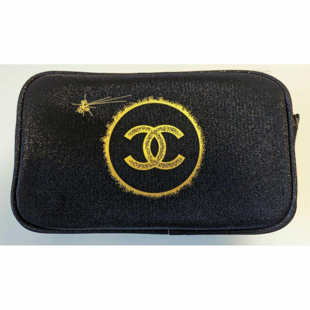 CHANEL - 新品 CHANEL シャネル ノベルティ ポーチ チェーン付 CHANEL - 新品 CHANEL シャネル ノベルティ ポーチ チェーン付
