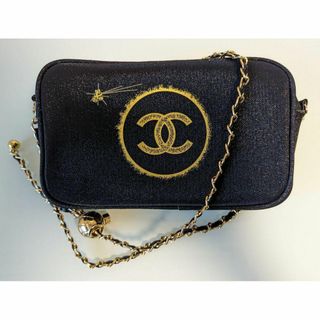 CHANEL - 新品 CHANEL シャネル ノベルティ ポーチ チェーン付 ゴールド×ブラック