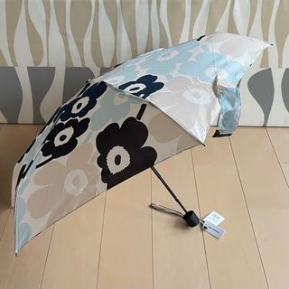 マリメッコ(marimekko)の国内正規品 新品 マリメッコ 折り畳み傘 kioski Unikko 日本限定(傘)