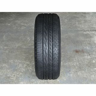 ブリヂストン(BRIDGESTONE)のブリヂストン レグノGRVⅡ 225/55R18 中古1本のみ(タイヤ)