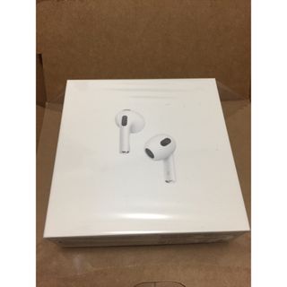 アップル(Apple)の Lightning充電ケース付きAirPods（第3世代）新品未開封(iPhoneケース)