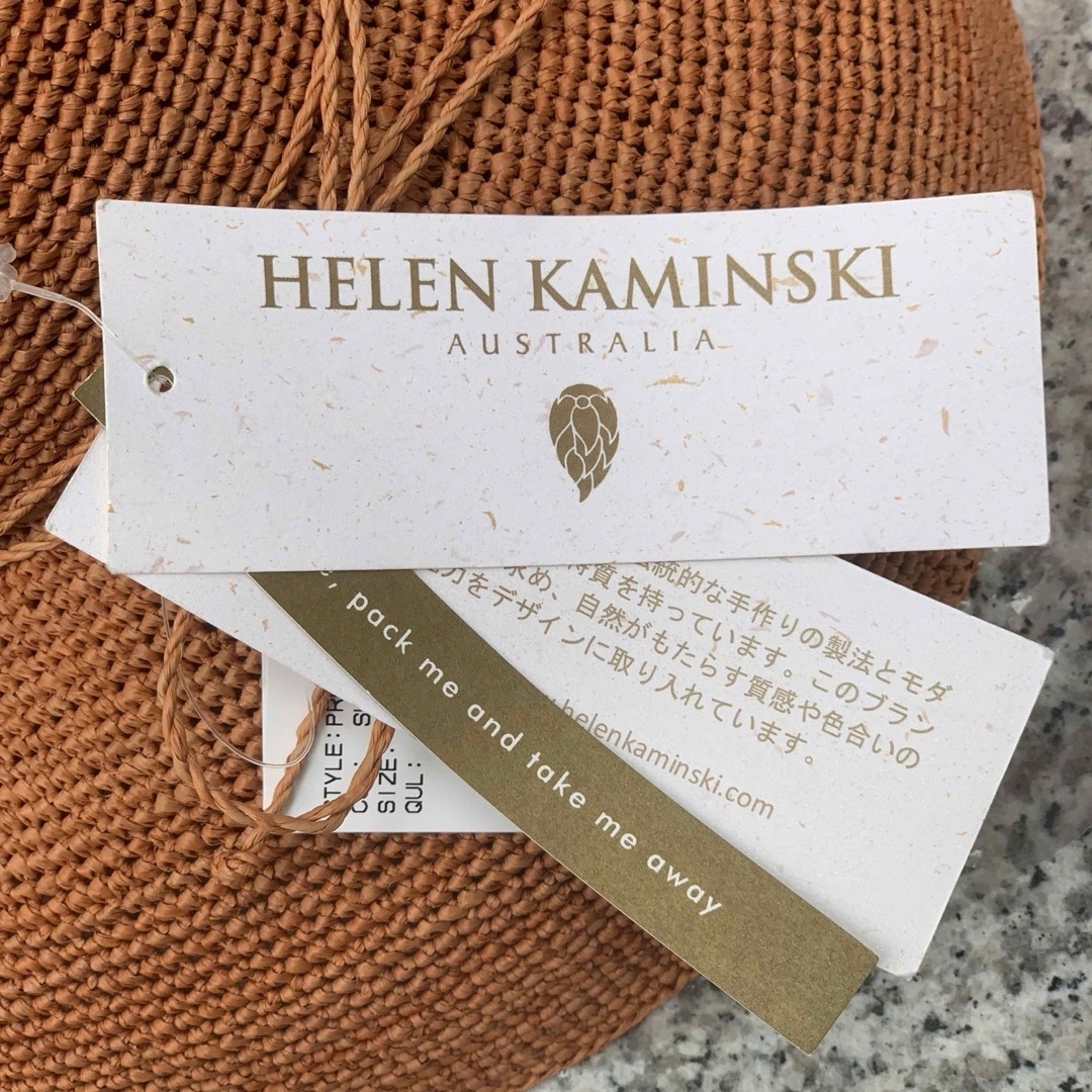 HELEN KAMINSKI(ヘレンカミンスキー)の【新品タグ付き】HELEN KAMINSKI 帽子＆クラッチバッグセット即日発送 レディースの帽子(麦わら帽子/ストローハット)の商品写真