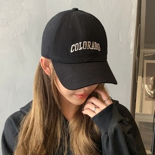 【新品】帽子　キャップ　レディース　韓国　シンプル　ギフト　ロゴ(キャップ)