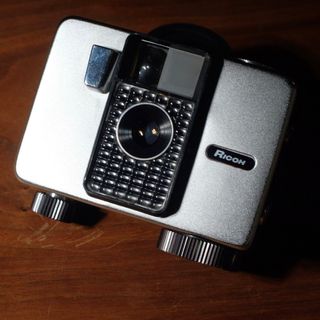 リコー(RICOH)の【整備品・試写あり】RICOH AUTO  HALF 初代③(フィルムカメラ)