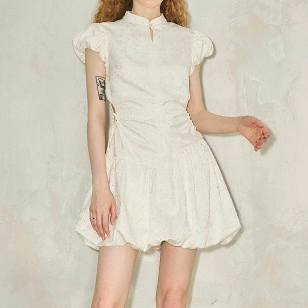Pheeta - DIDDI MODA ミニワンピース チャイナカラー カットアウト パフスリーブ