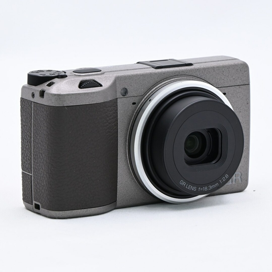 RICOH - RICOH GR III Diary Edition メタリックウォームグレー RICOH - RICOH GR III Diary Edition メタリックウォームグレー