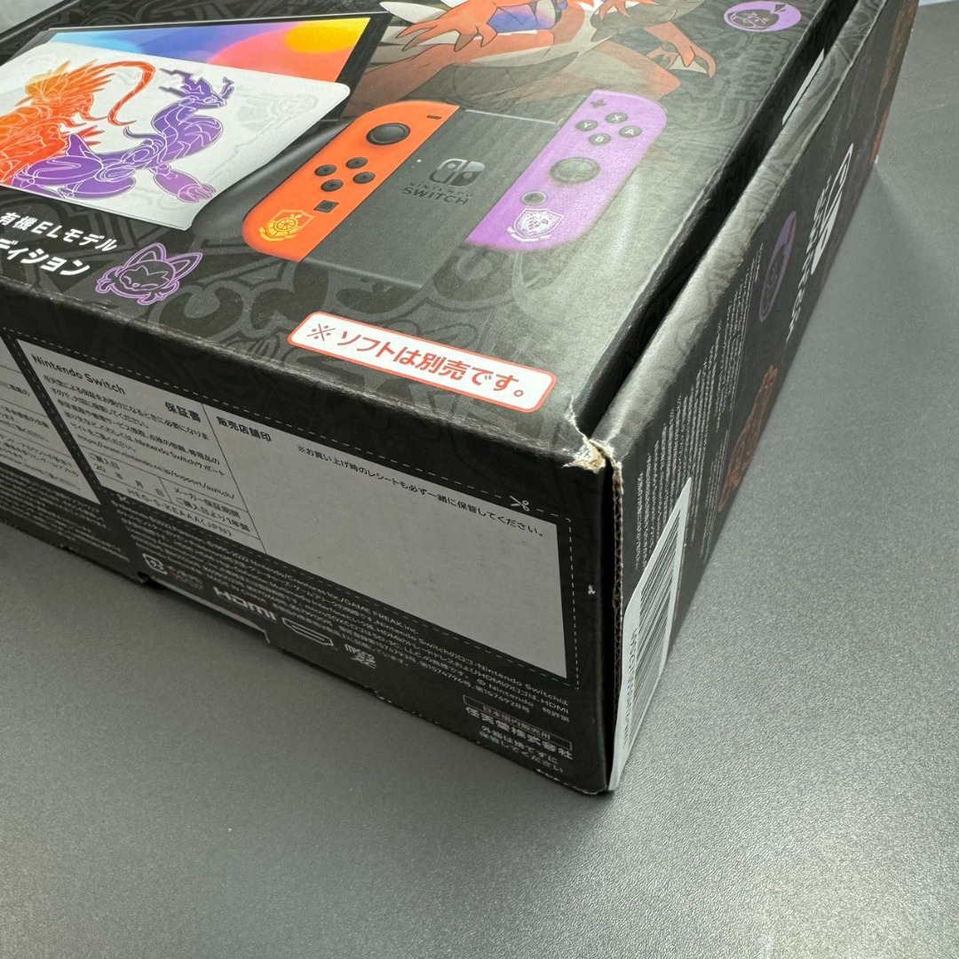 【新品】訳あり品 Nintendo Switch 有機ELモデル スカーレット・バイオレット エンタメ/ホビーのゲームソフト/ゲーム機本体(家庭用ゲーム機本体)の商品写真