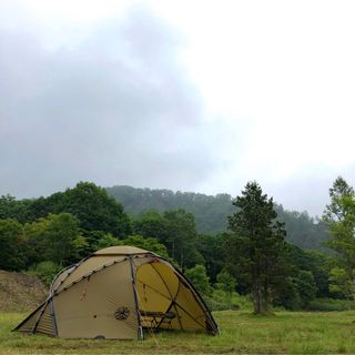 ヒルバーグ(HILLEBERG)の【値下げ】希少！ヒルバーグ⭐︎アトラス【サンドカラー】入手困難！(テント/タープ)