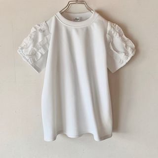 Myu 美品 白ブラウス 袖フリル デザインフリル 半袖 通勤 ホワイト(Tシャツ/カットソー(半袖/袖なし))