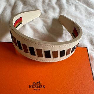 エルメス(Hermes)のHERMES ヘアバンド【エリン】(カチューシャ)