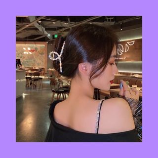 ゴールド　ヘアクリップ　ヘアアクセサリー　レディース　小物　ヘアアクセ(バレッタ/ヘアクリップ)