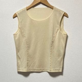 レリアン(leilian)のLeilian ノースリーブ カットソー レリアン ラインストーン 美品 袖なし(カットソー(半袖/袖なし))