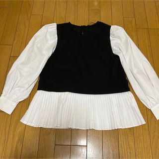 ザラ(ZARA)のザラ ZARA トップス プリーツ カットソー XS(シャツ/ブラウス(長袖/七分))