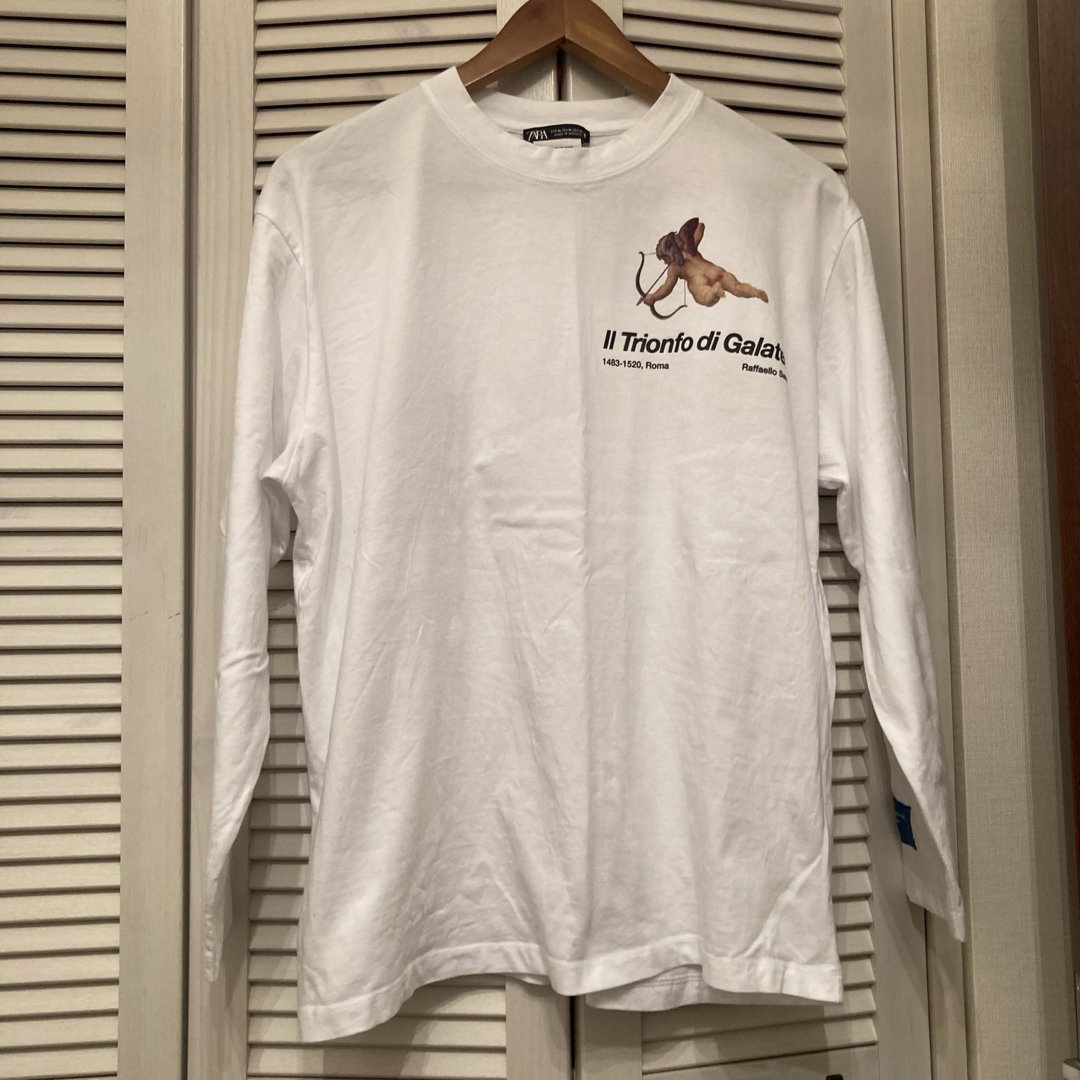 ZARA(ザラ)のZARA エンジェルプリント　ロンT レディースのトップス(Tシャツ(長袖/七分))の商品写真