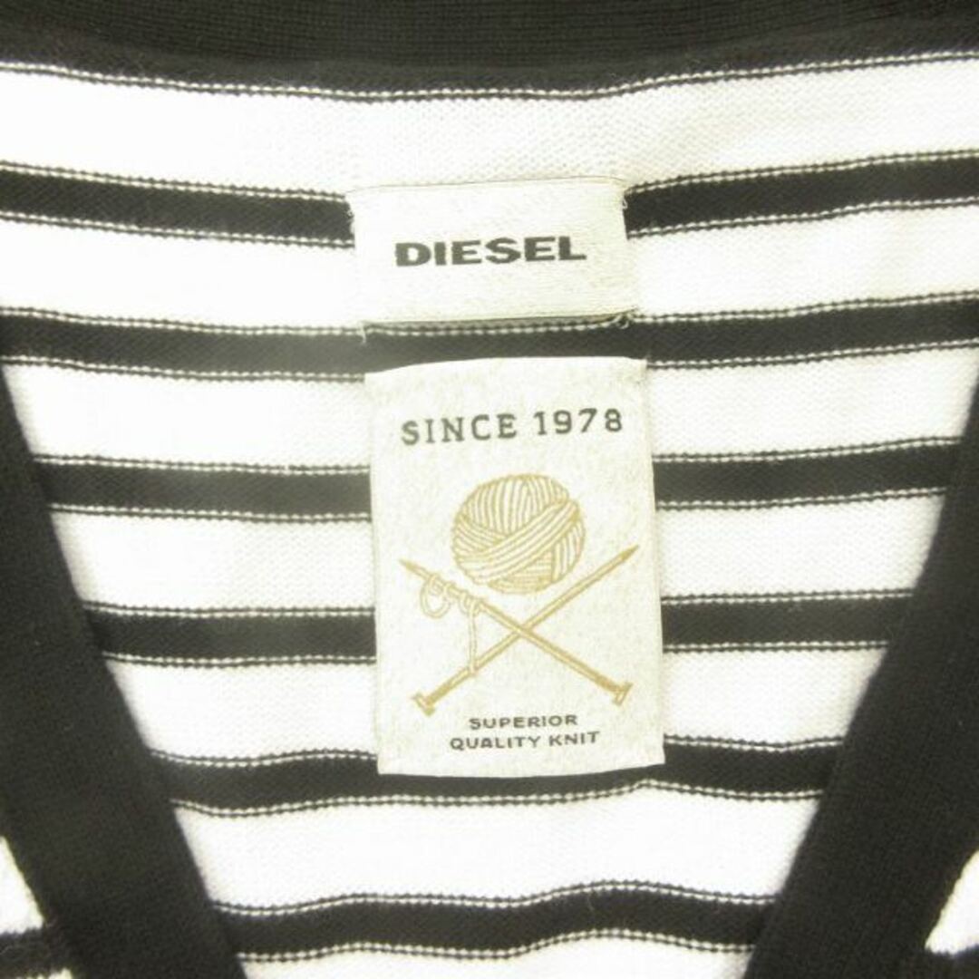 DIESEL(ディーゼル)のディーゼル タグ付き ノースリーブ ニット ベスト 白 赤 黒 S ■GY06 メンズのトップス(ニット/セーター)の商品写真