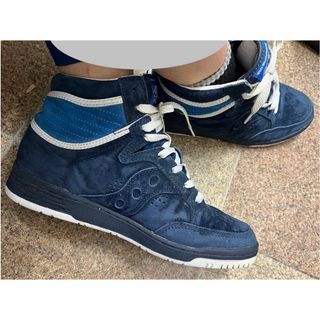 美品 SAUCONY　ハイカットスニーカー 27㎝ 