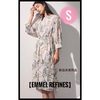 エメルリファインズ(EMMEL REFINES)のEMMEL REFINES、ボタニカルプリント ウエストギャザーワンピース (その他)