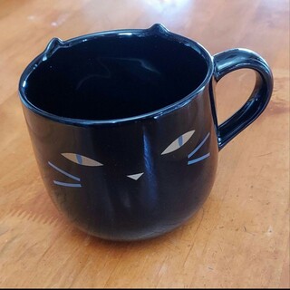 スターバックス(Starbucks)のスタバ　ハロウィン　黒猫　マグカップ(グラス/カップ)