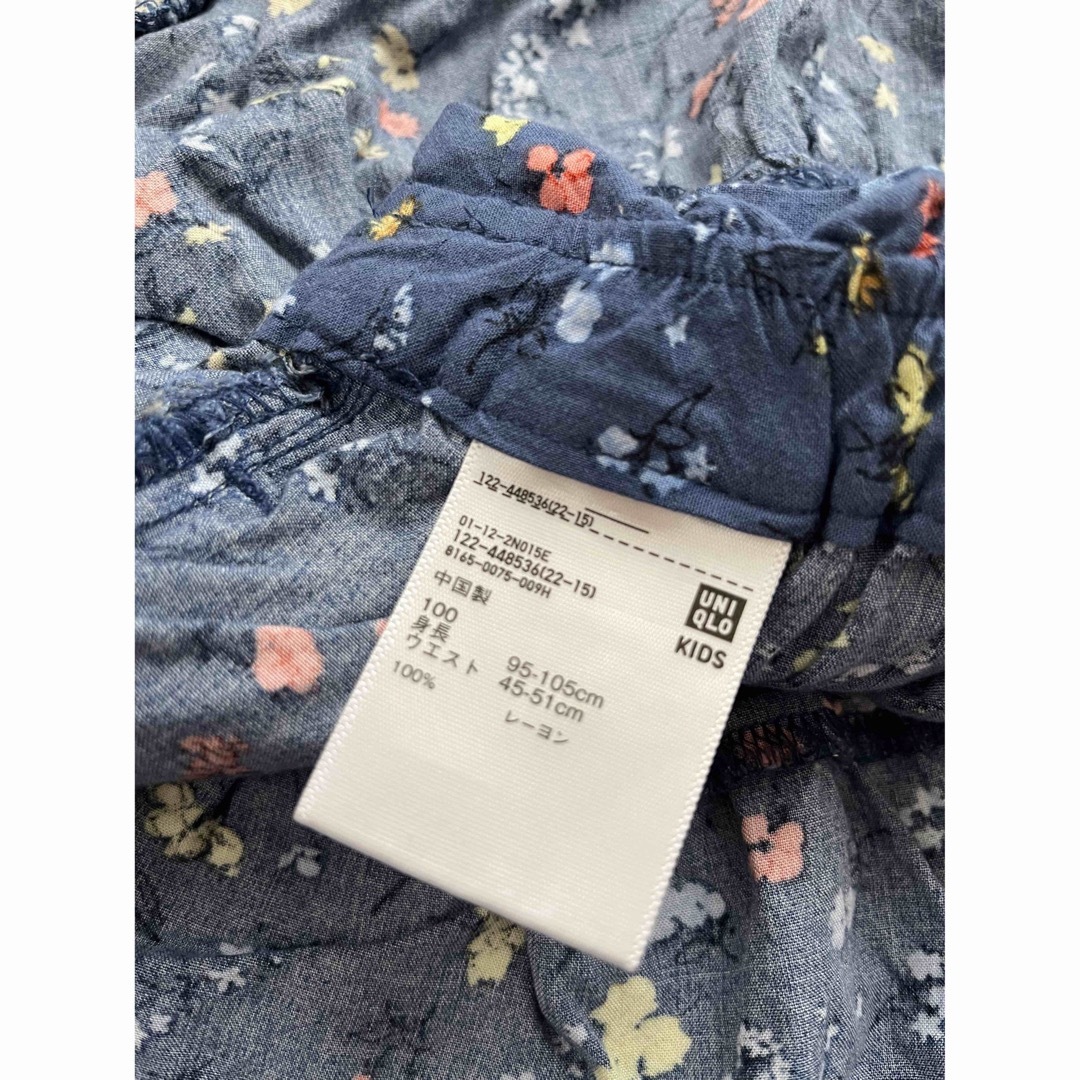 UNIQLO(ユニクロ)のスカート　ロンＴ　ユニクロ　100センチ キッズ/ベビー/マタニティのキッズ服女の子用(90cm~)(Tシャツ/カットソー)の商品写真