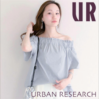 URBAN RESEARCH - 美品★オフショルダー　半袖ブラウス　ブルー　M