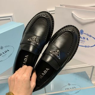 プラダ(PRADA)の人気☆【プラダ】☆ローファー02(ローファー/革靴)