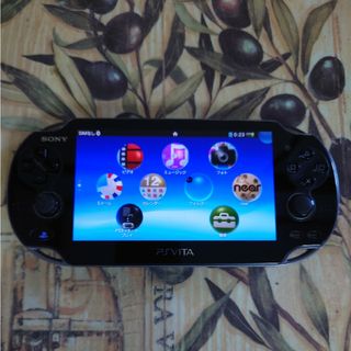 プレイステーションヴィータ(PlayStation Vita)のSONY「PlayStation®Vita クリスタル・ブラック 1000シリ(携帯用ゲーム機本体)