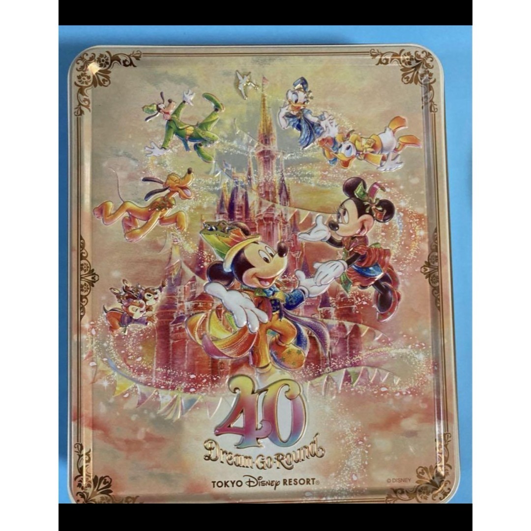 Disney(ディズニー)のディズニー　40周年記念　空き缶 エンタメ/ホビーのおもちゃ/ぬいぐるみ(キャラクターグッズ)の商品写真