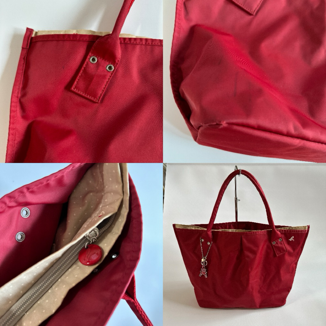 agnes b.(アニエスベー)のアニエスベーボヤージュ　トートバッグ　チャーム付き　赤　ハート柄 レディースのバッグ(トートバッグ)の商品写真