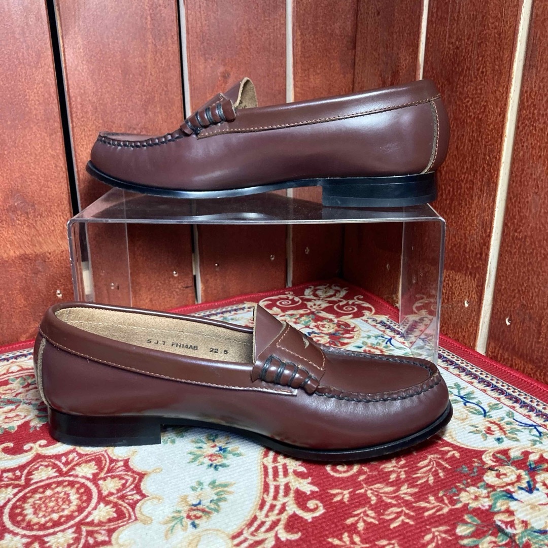 REGAL(リーガル)のREGALコインローファーブラウン22.5cm レディースの靴/シューズ(ローファー/革靴)の商品写真