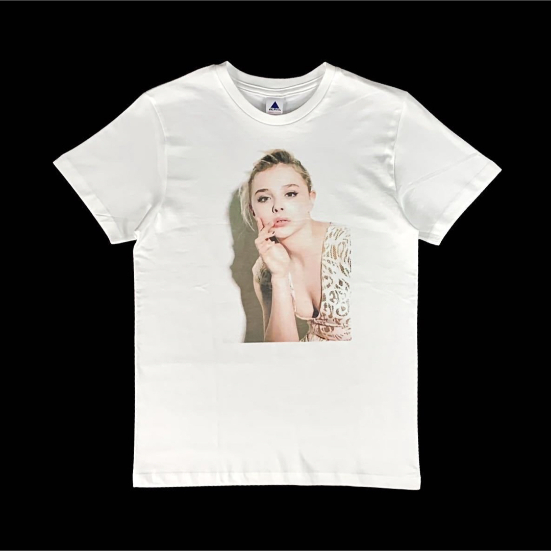 新品 クロエモレッツ キックアス ヒットガール ハリウッド映画 女優 Tシャツ メンズのトップス(Tシャツ/カットソー(半袖/袖なし))の商品写真