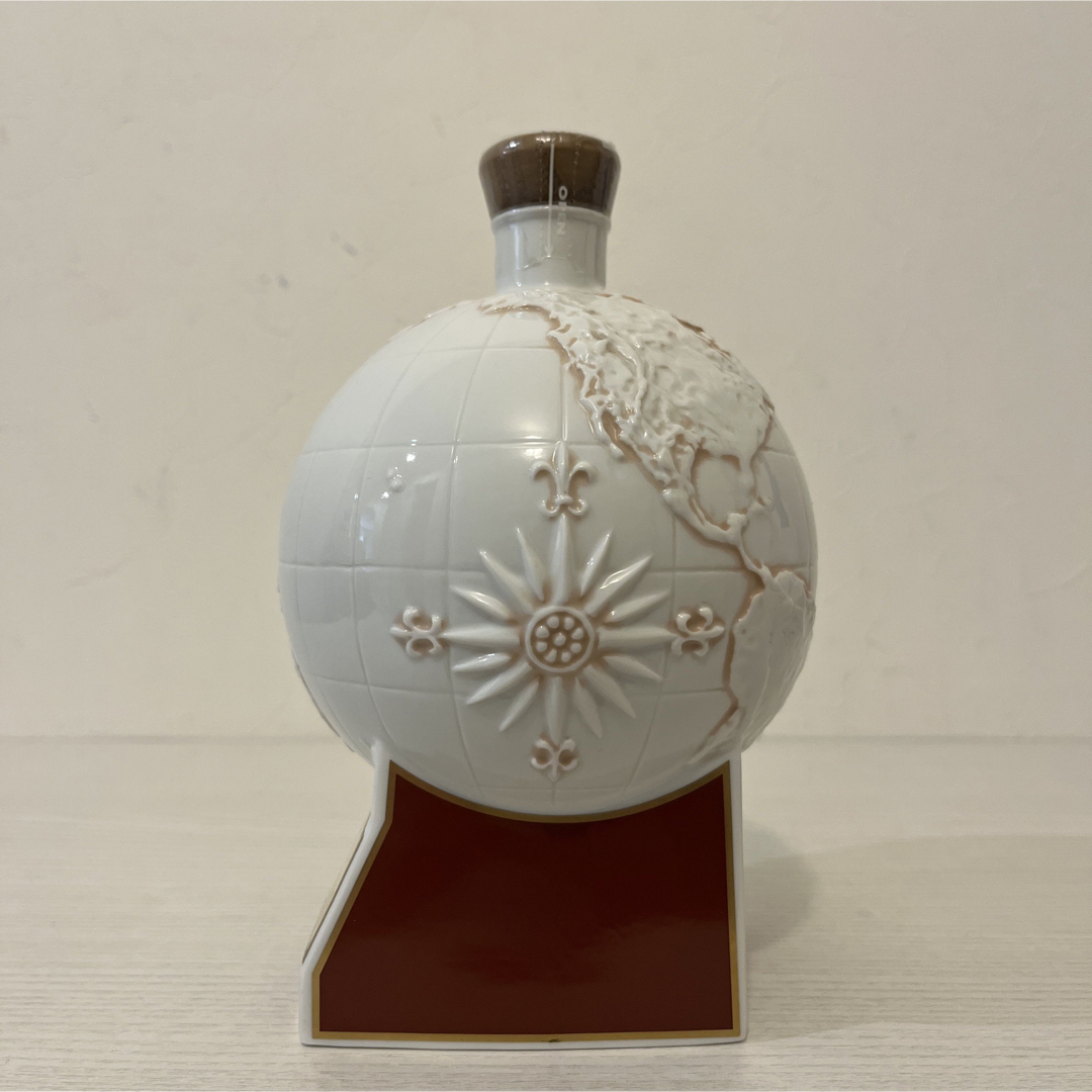 キリン - ロバートブラウン 15年 Celeblation2000 2000年 陶器の キリン - ロバートブラウン 15年 Celeblation2000 2000年 陶器の