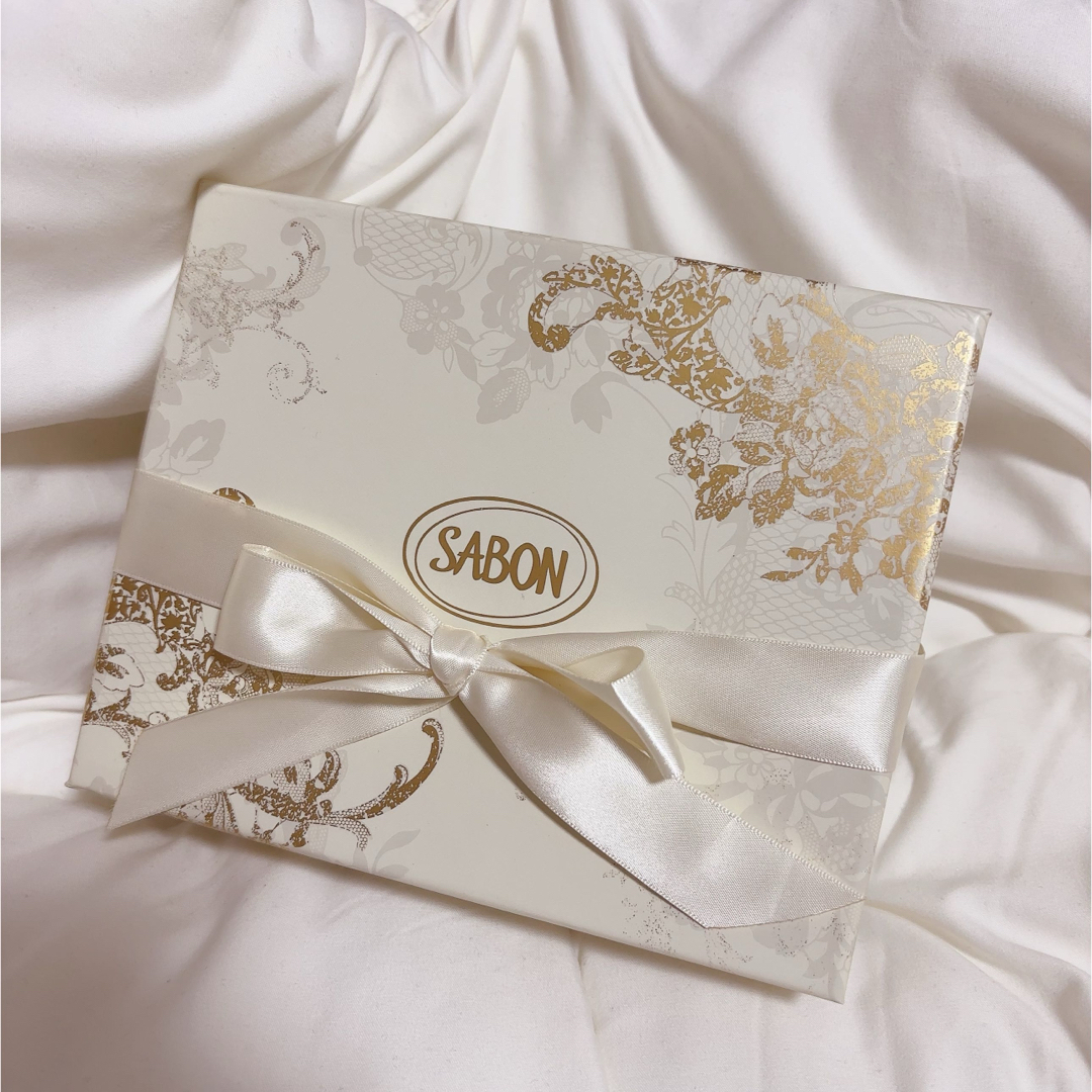 SABON(サボン)のSABON サボン ギフト プレゼント ラッピング シャワーオイル パチュリ コスメ/美容のボディケア(バスグッズ)の商品写真