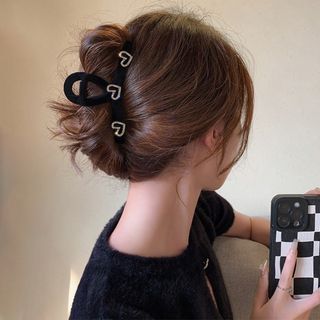 【残３】人気　レディース　ヘアクリップ　ハート　髪留め　大きめ　家　デート(バレッタ/ヘアクリップ)