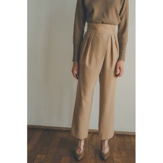 クラネ(CLANE)のCLANE OVERLAP TUCK PANTS オーバーラップタックパンツ(カジュアルパンツ)