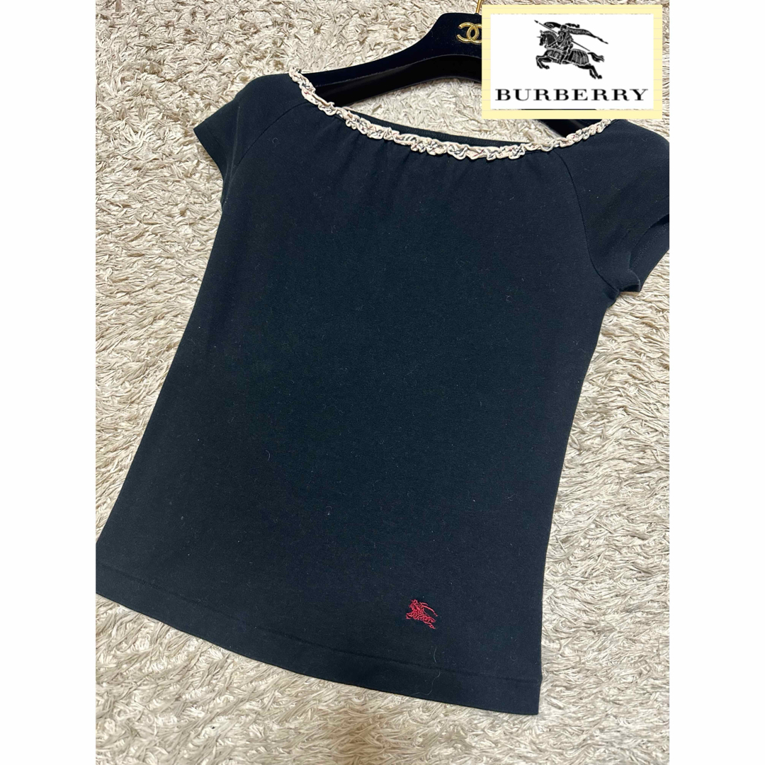 BURBERRY BLUE LABEL(バーバリーブルーレーベル)のバーバリーブルーレーベル　BURBERRY トップス　Tシャツ　カットソー美品 レディースのトップス(Tシャツ(半袖/袖なし))の商品写真