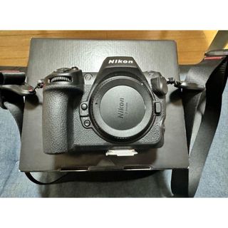 Nikon Z8 使用わずか　保証付き