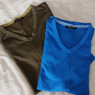 ユニクロ(UNIQLO)の【値下げ】ユニクロ 速乾素材Tシャツ2枚組 SとL(Tシャツ(半袖/袖なし))