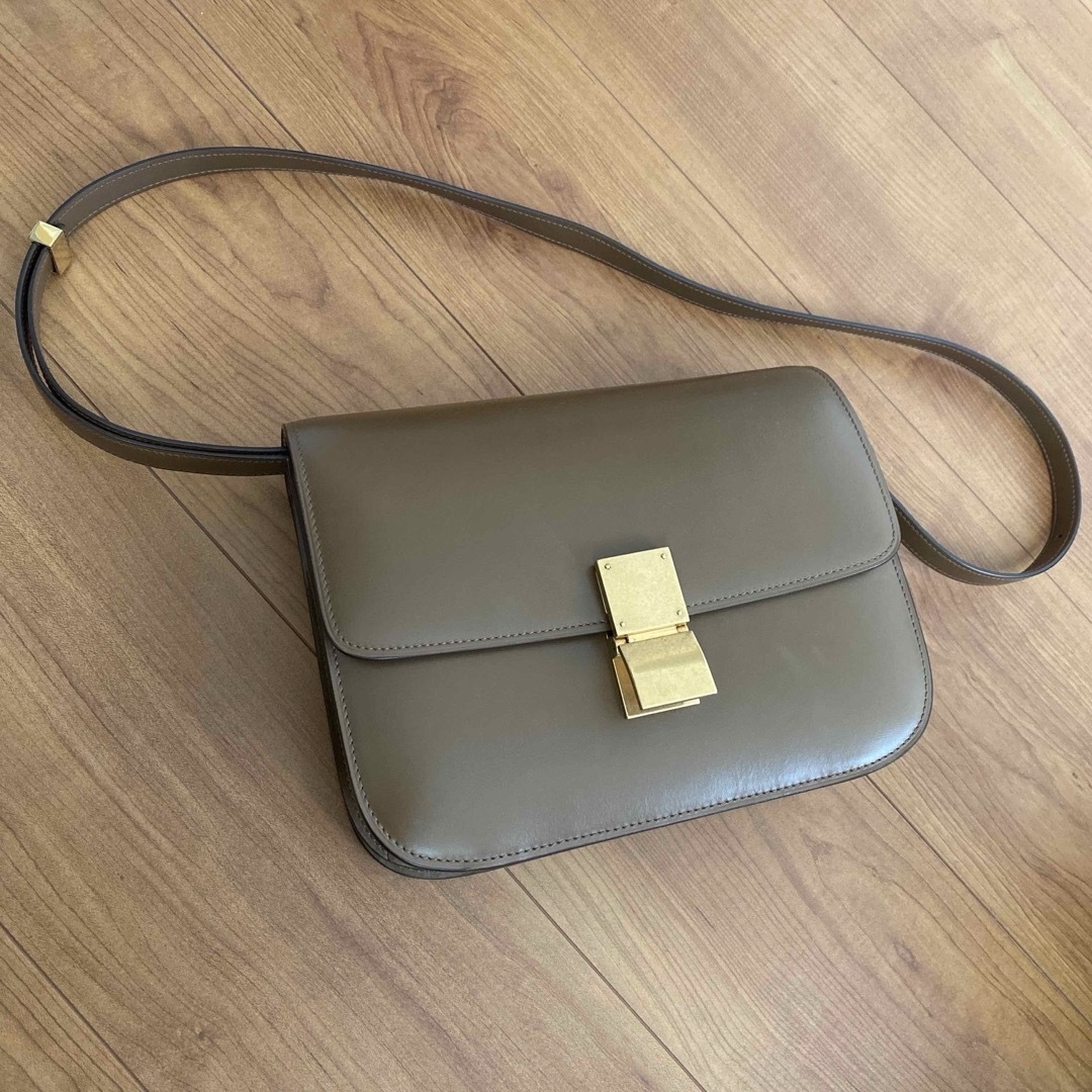 celine(セリーヌ)のceline クラシックボックス レディースのバッグ(ショルダーバッグ)の商品写真